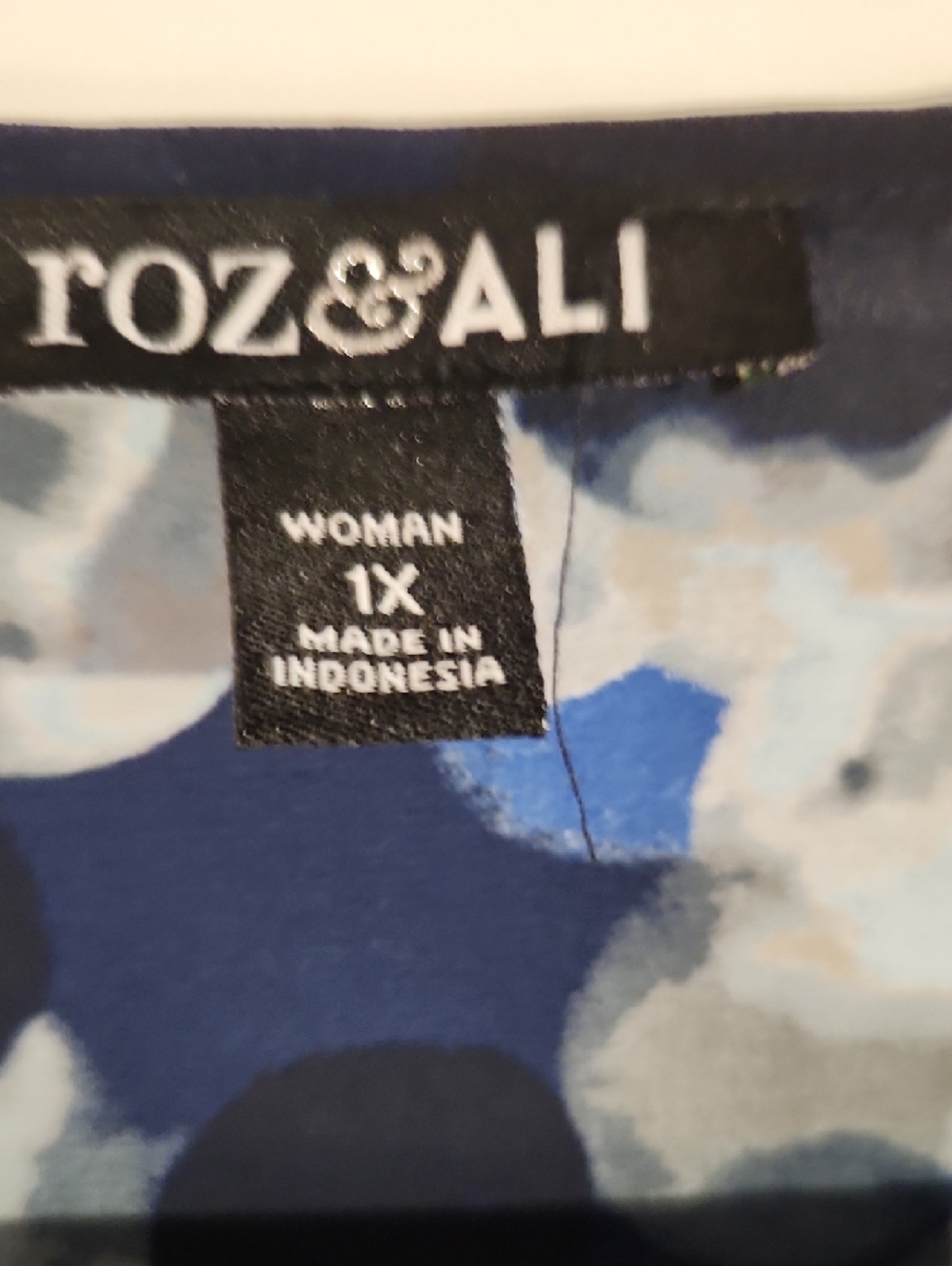 Roz & Ali Navy and Light Blue Pleated Front Blouse - Picture 2 of 3